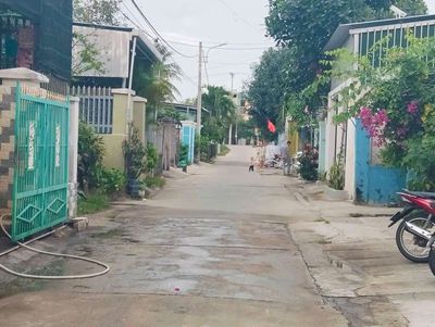 Bán Kiệt ô tô 4m. Mai đăng chơn. 191m2. Hướng đông. HÒA QUÝ. 2 TỶ 250. Mua bán đất tại Quận Ngũ Hành Sơn Đà Nẵng được đăng bởi Tuấn Trần bds ngũ hành sơn