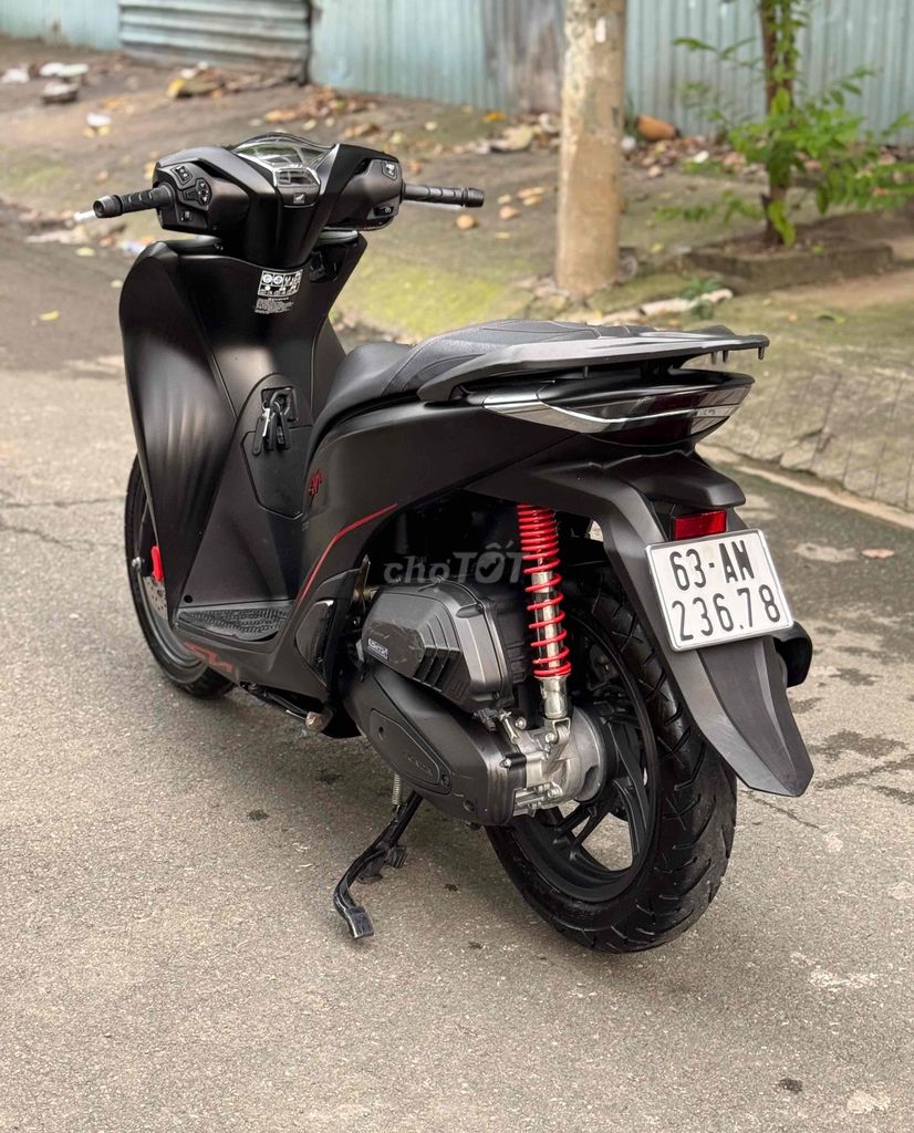 Honda SH 160i ABS 2024 Đen 1000 km. Mua bán Xe máy tại Quận Gò Vấp Tp Hồ Chí Minh được đăng bởi CHXM 86 chuyên bán xe trả góp hình 9