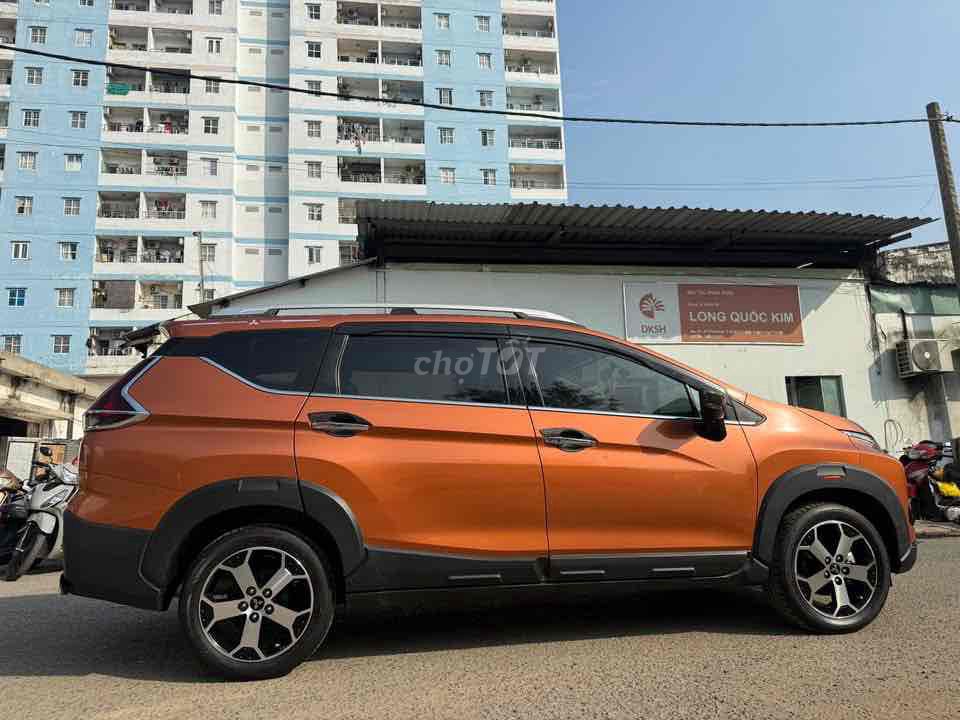 Mitsubishi Xpander Cross 2021 Cam 60000 km. Mua bán Ô tô tại Quận Bình Tân Tp Hồ Chí Minh được đăng bởi Trinh tp hcm hình 3