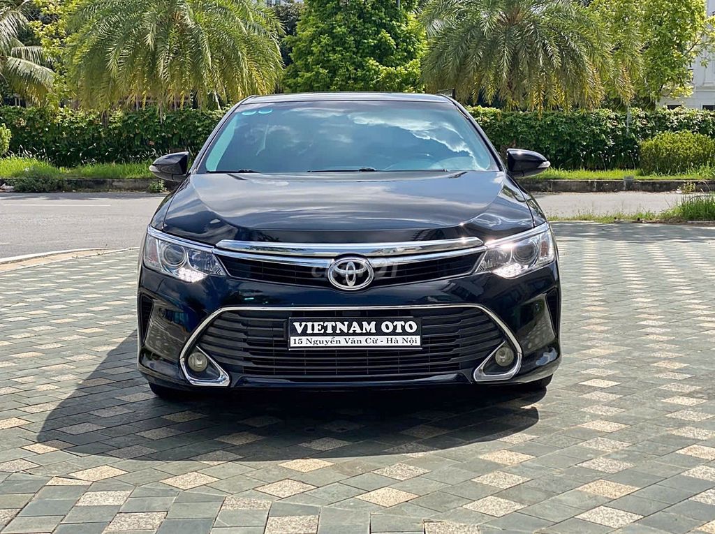 CAMRY 2.5Q cao cấp SX 2017 Mới 80%. Mua bán Ô tô tại Quận Long Biên Hà Nội được đăng bởi VIETNAM OTO hình 1