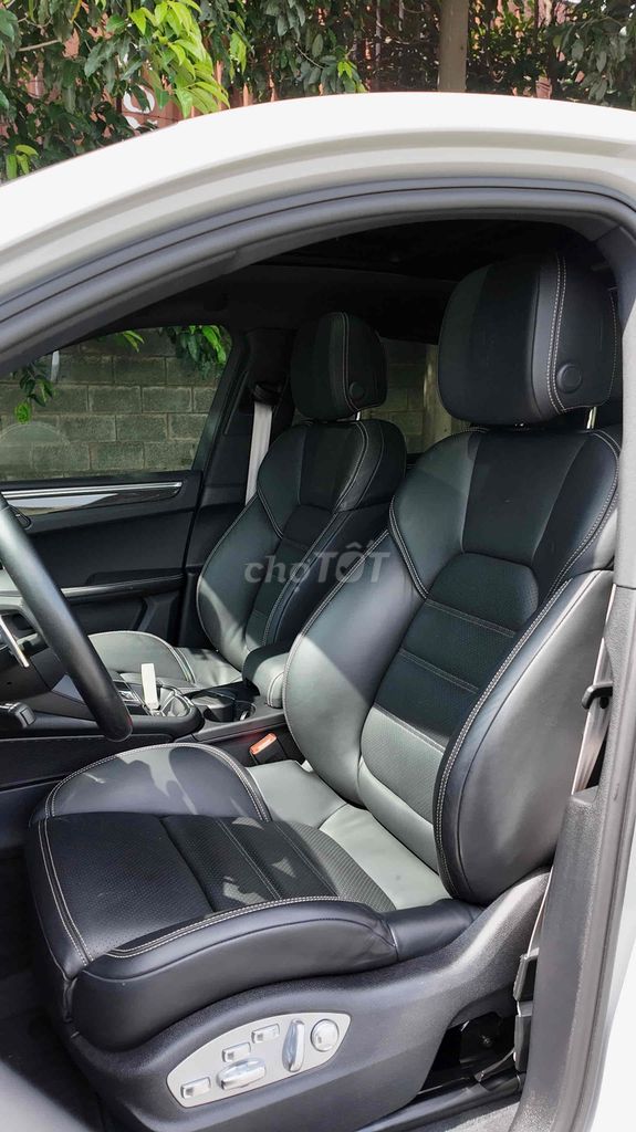 Porsche Macan 2022 Crayon siêu lướt odo chỉ 5 ngàn. Mua bán Ô tô tại Thành phố Thủ Đức Tp Hồ Chí Minh được đăng bởi Trọng Nghiêm hình 11