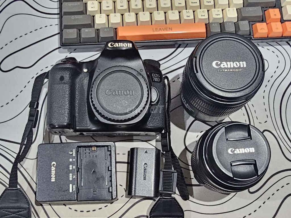 Máy ảnh Canon EOS 70D Đen. Mua bán Máy ảnh, Máy quay tại Quận Cầu Giấy Hà Nội được đăng bởi Thái Nguyễn hình 1