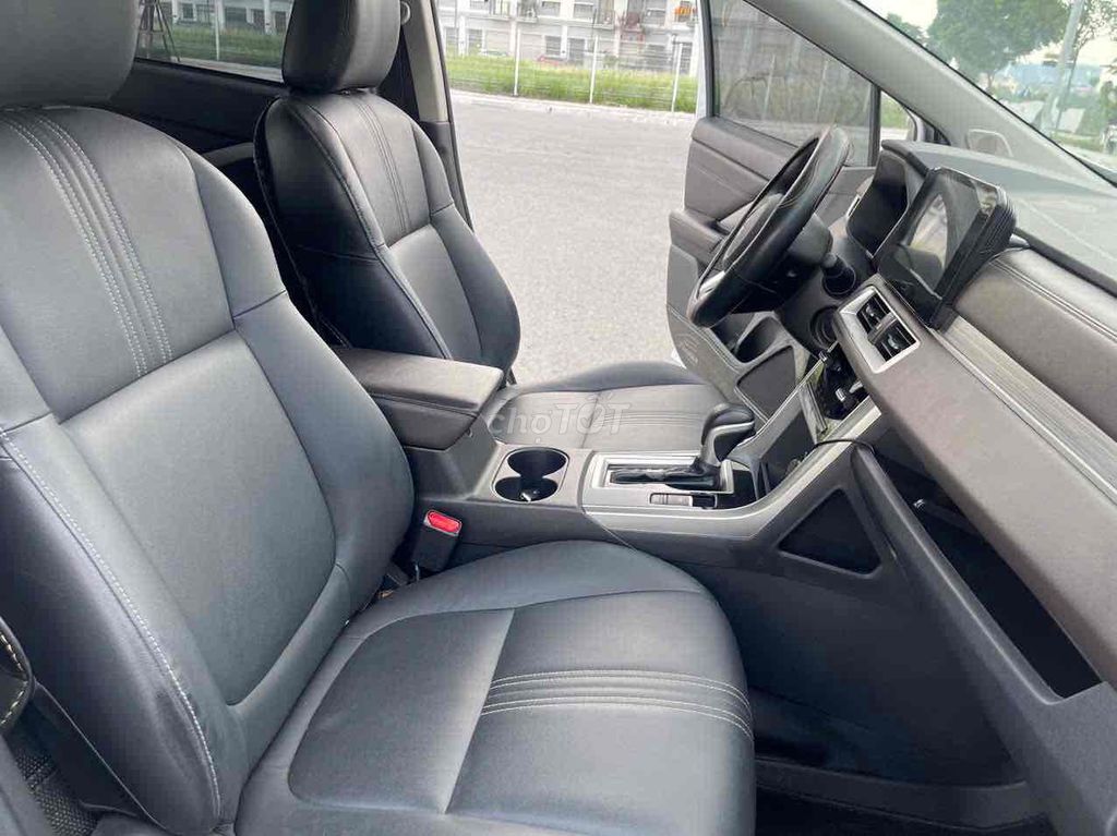 Mitsubishi Xpander 2024 Premium 1.5 AT - 30000 km. Mua bán Ô tô tại Quận Hoàng Mai Hà Nội được đăng bởi Dương Xuân Trường hình 13