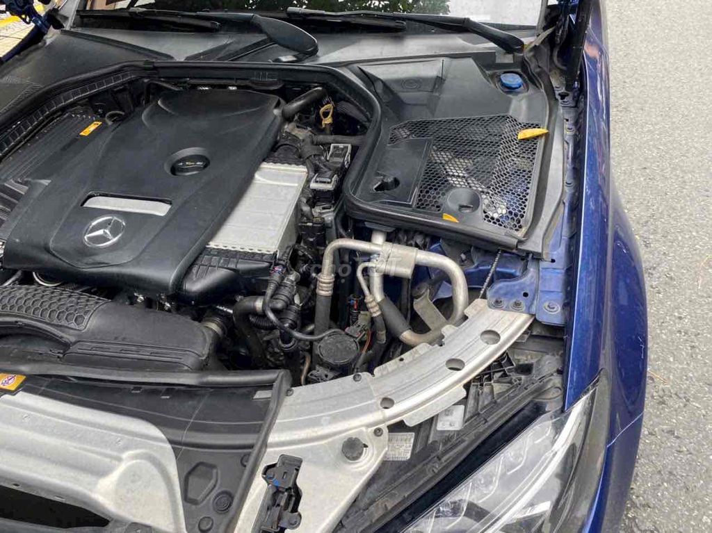 Mercedes Benz C Class 2018 C200 - 25000 km. Mua bán Ô tô tại Quận Ngũ Hành Sơn Đà Nẵng được đăng bởi Thành hình 13