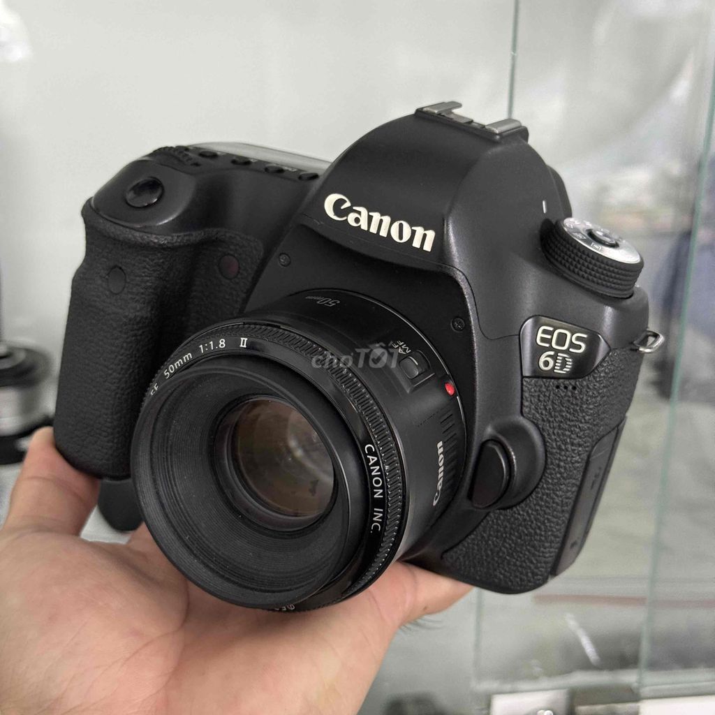 Máy ảnh Canon 6D + 50f1.8. Mua bán Máy ảnh, Máy quay tại Quận 3 Tp Hồ Chí Minh được đăng bởi Trần Đình Đạt hình 1