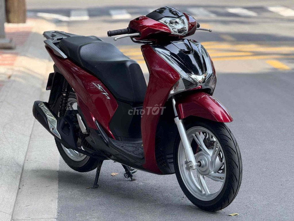 SH 150i ĐK CUÓI 2018 LƯỚT ( GÓP BAO NỢ XẤU ). Mua bán Xe máy tại Thành phố Thủ Đức Tp Hồ Chí Minh được đăng bởi Vũ Vũ hình 12