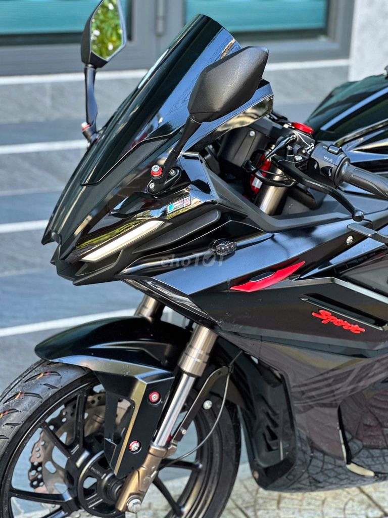 Gpx Demon GR200R mẫu mới siêu đẹp bao zin keng. Mua bán Xe máy tại Quận Thanh Khê Đà Nẵng được đăng bởi Xe Máy Đức Vũ 658 Trần Cao Vân hình 7