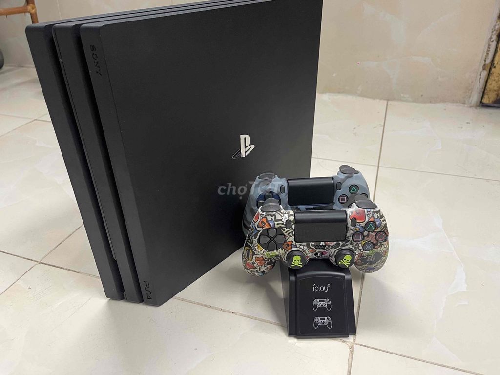 Máy chơi game Sony PS4 Pro 1TB Đen. Mua bán Thiết bị chơi game tại Quận 7 Tp Hồ Chí Minh được đăng bởi Tùng hình 1
