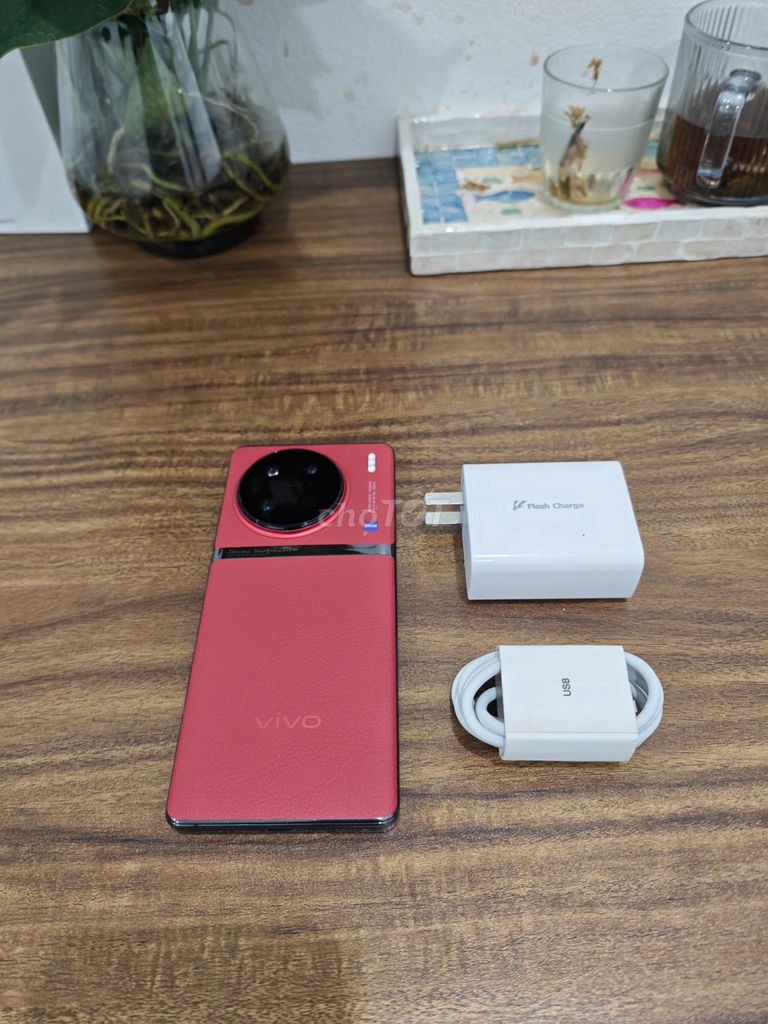 Vivo X90 Pro 5G Đỏ 8/256 sạc 80w có ship COD. Mua bán Điện thoại tại Quận Hoàng Mai Hà Nội được đăng bởi Trần Ngọc Hiếu hình 1