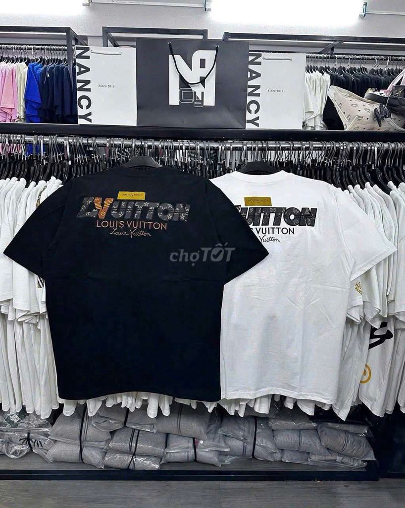 Áo phông Louis Vuitton Cotton. Mua bán Quần áo tại Quận Bình Tân Tp Hồ Chí Minh được đăng bởi Nguyễn Thị Thu Huyền  hình 1