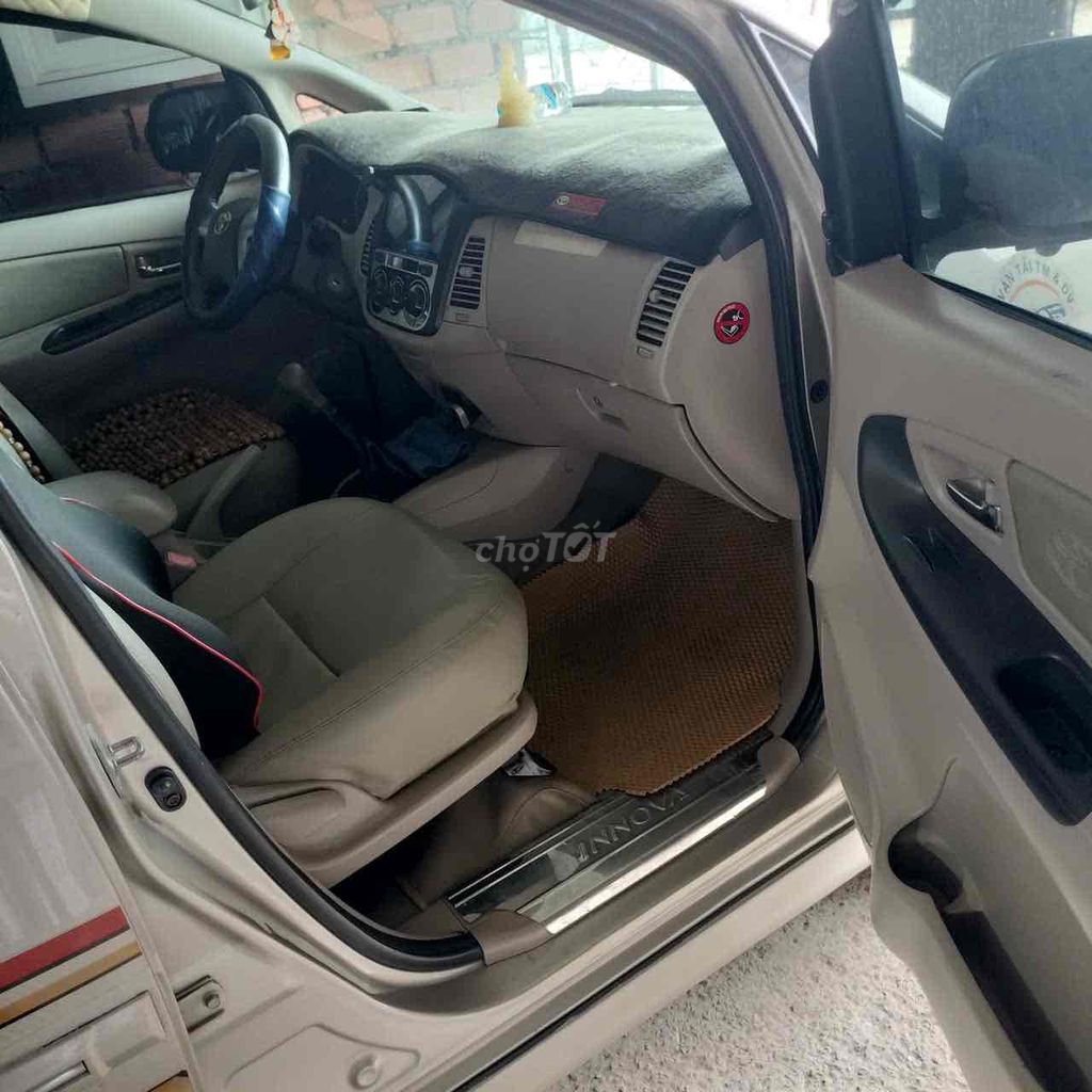 xe taxi gia đình đi còn rất ngon cho a e thiện chi. Mua bán Ô tô tại Thành phố Thủ Đức Tp Hồ Chí Minh được đăng bởi Dương Nguyễn hình 1