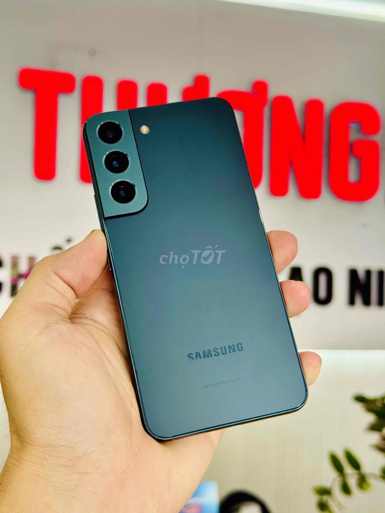 Samsung S22 128GB Xanh Thiết kế nhỏ gọn. Mua bán Điện thoại tại Quận Thanh Khê Đà Nẵng được đăng bởi Thương Mobile hình 1