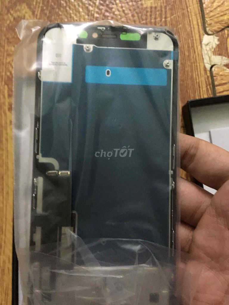 Dư màn 11 6s 6 plus cho ae cần thay thế