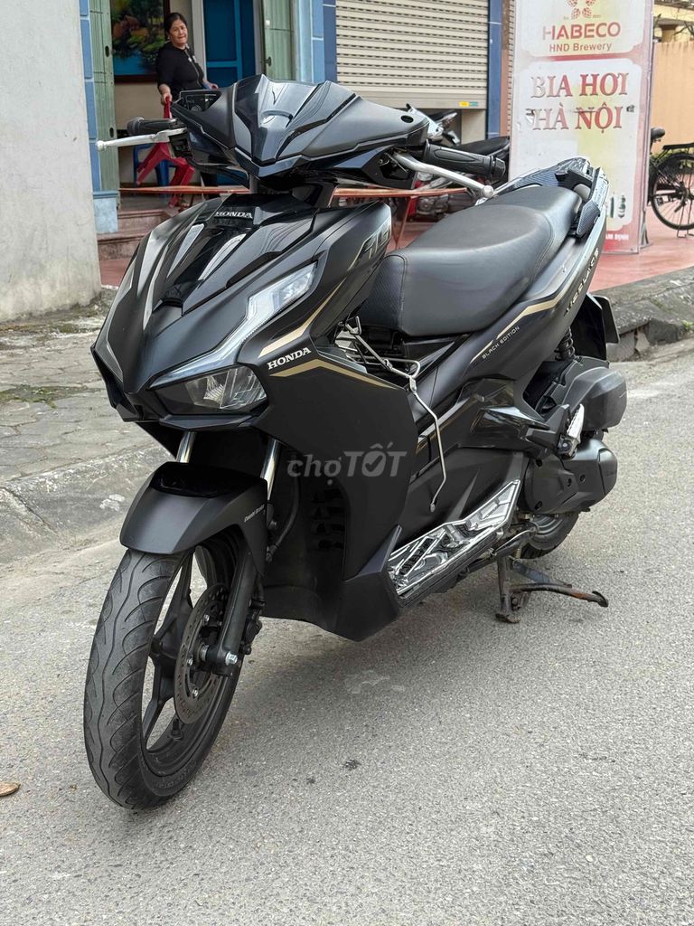 Honda Air Blade 2020 125cc Đen. Mua bán Xe máy tại Thành phố Nam Định Nam Định được đăng bởi Bảo Nhi Trần hình 3