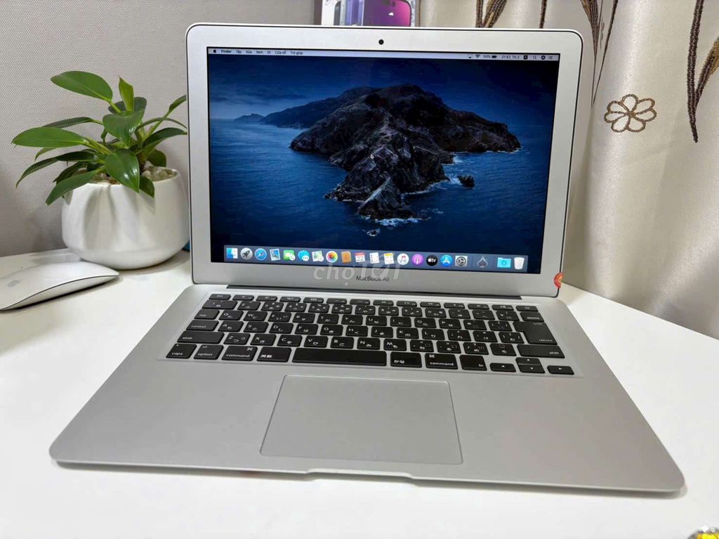 Apple Macbook Air 2015 i5 13 inch 8GB/128GB. Mua bán Laptop tại Thành phố Thủ Đức Tp Hồ Chí Minh được đăng bởi Vũ Công Hùng hình 1