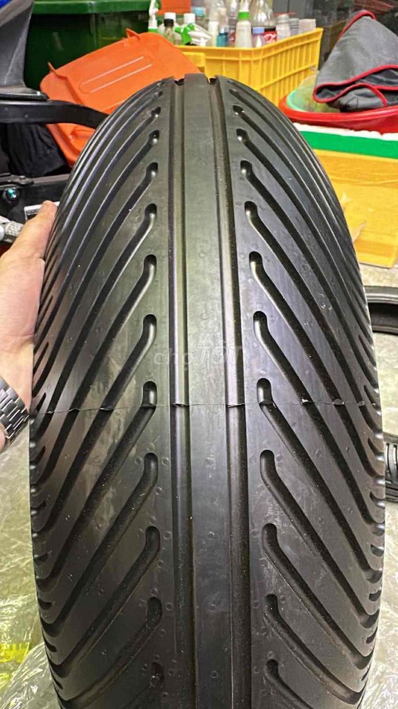 Vỏ đua Moto GP 120-200. Mới chưa chạy. sx tại Đức.. Mua bán Phụ tùng xe tại Thành phố Thuận An Bình Dương được đăng bởi Hà Đại Vương hình 6