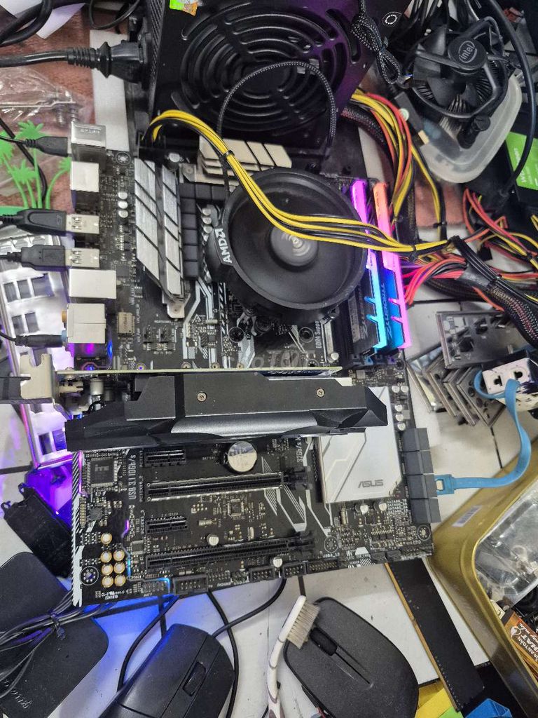 Bo mạch chủ Asus X370 Như mới. Mua bán Linh kiện (RAM, Card...) tại Quận Cầu Giấy Hà Nội được đăng bởi Rain hình 1