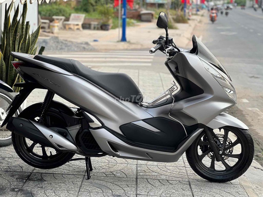 PCX 150 2018,xe đẹp,máy zin chất,có bán góp. Mua bán Xe máy tại Quận Ninh Kiều Cần Thơ được đăng bởi Cửa Hàng Xe máy Tân Lập Hưng hình 3