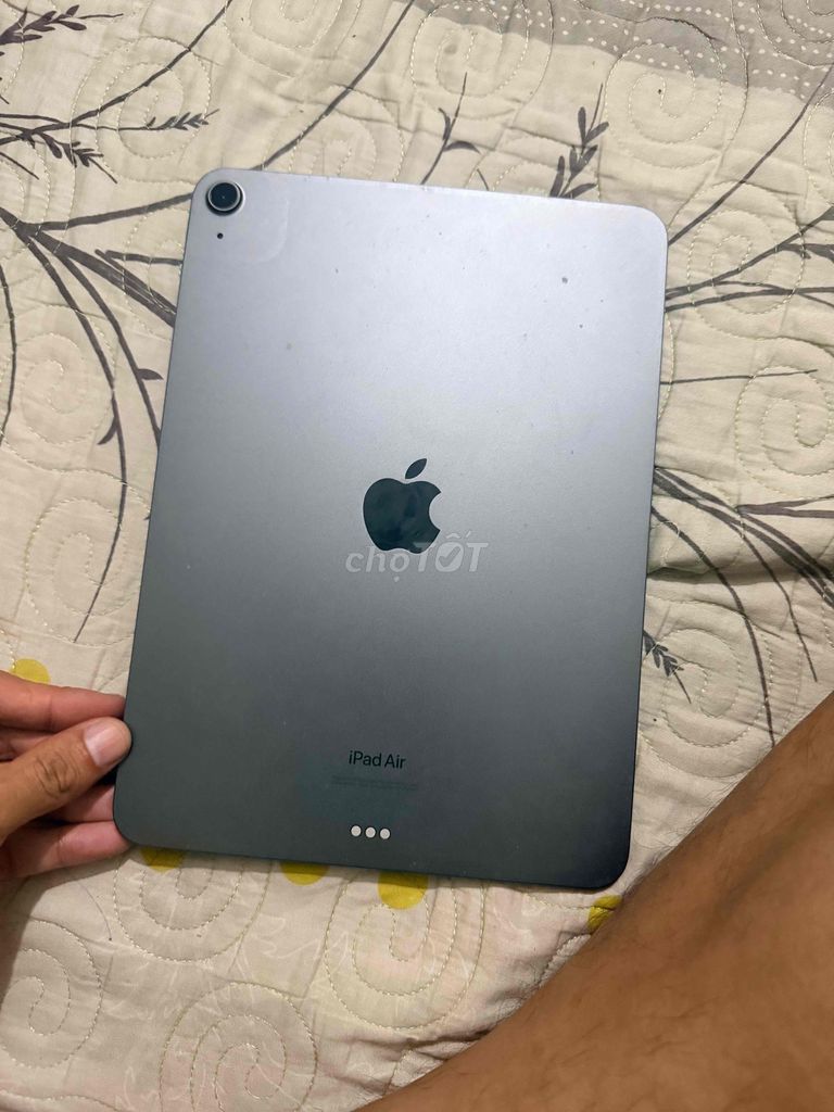 Apple iPad Air M1 Xám. Mua bán Máy tính bảng tại Quận Long Biên Hà Nội được đăng bởi jack hình 1