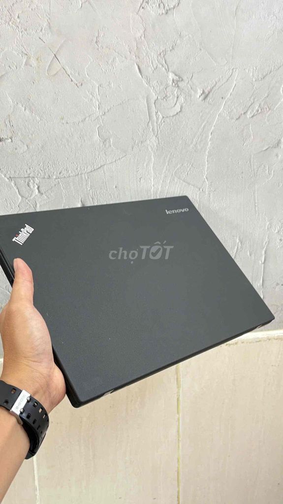 Xả em thinkpad t440 i5/8g/128G giá rẻ