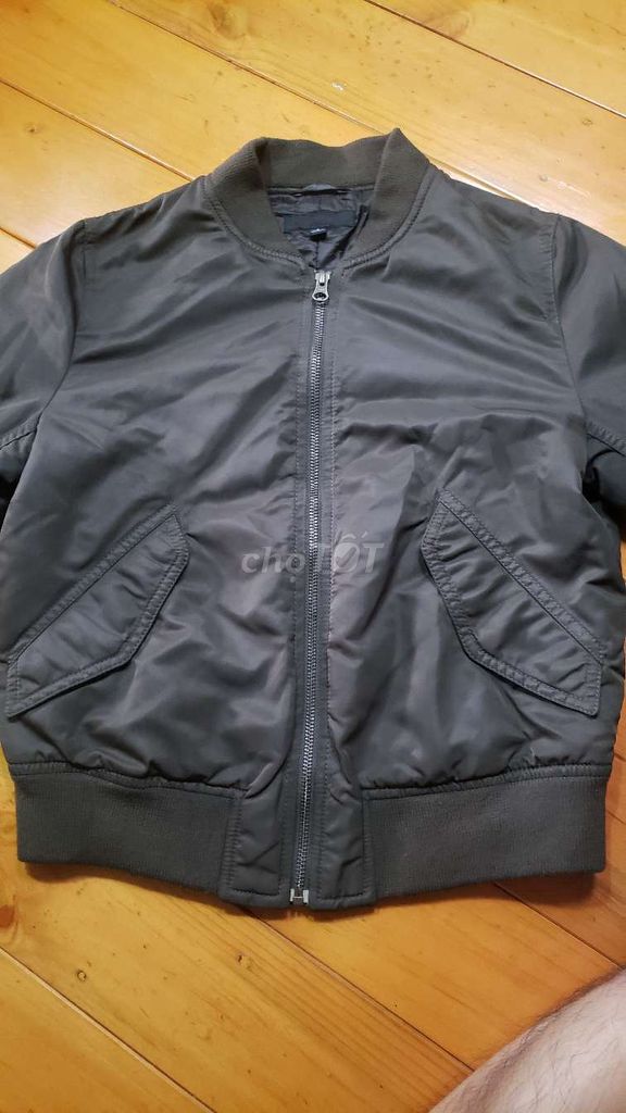 Bán áo bomber uni sz S. Mua bán Quần áo tại Quận Hồng Bàng Hải Phòng được đăng bởi hunghoan hình 1