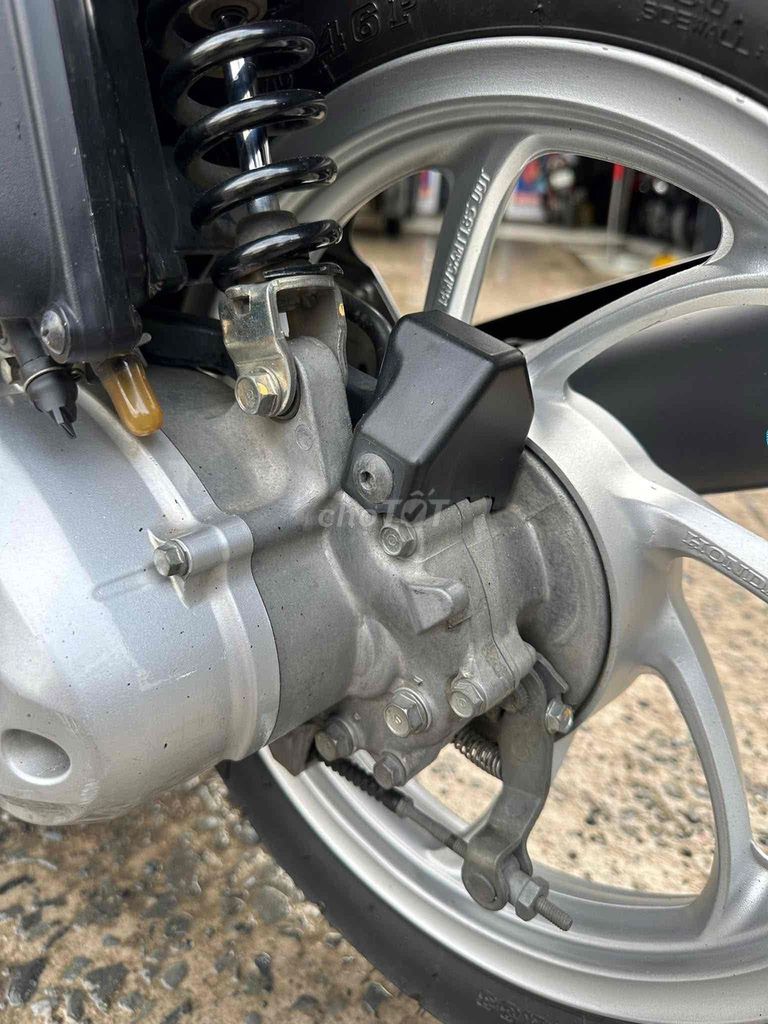 VISION 2021; xe zin đẹp, hỗ trợ góp. Mua bán Xe máy tại Huyện Thạnh Phú Bến Tre được đăng bởi XE MÁY MINH TÂN hình 5