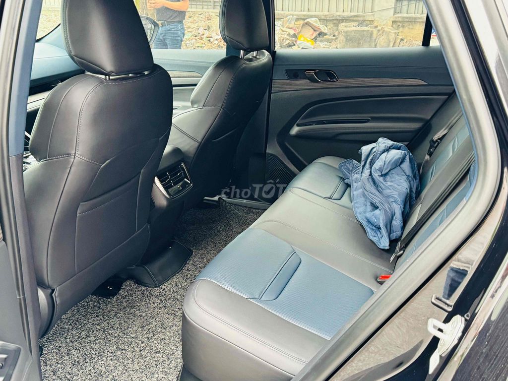 Ford Territory 2023 Đen 59000 km. Mua bán Ô tô tại Quận Hoàng Mai Hà Nội được đăng bởi Dương Xuân Trường hình 10