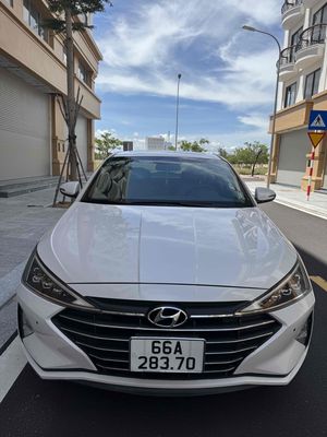 Hyundai Elantra 2020 2.0 AT - 72000 km. Mua bán Ô tô tại Thành phố Tuy Hòa Phú Yên được đăng bởi Quang Huynh