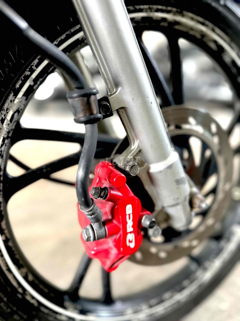 Suzuki Axelo 2017 Côn tay Xanh Trắng. Mua bán Xe máy tại Huyện Hóc Môn Tp Hồ Chí Minh được đăng bởi Huỳnh Công Thành hình 7