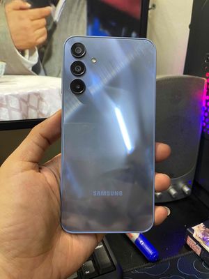 Samsung A15 5G(8/128) pin 5000 zin đẹp chính hãng. Mua bán Điện thoại tại Thành phố Thủ Đức Tp Hồ Chí Minh được đăng bởi Quốc Cường