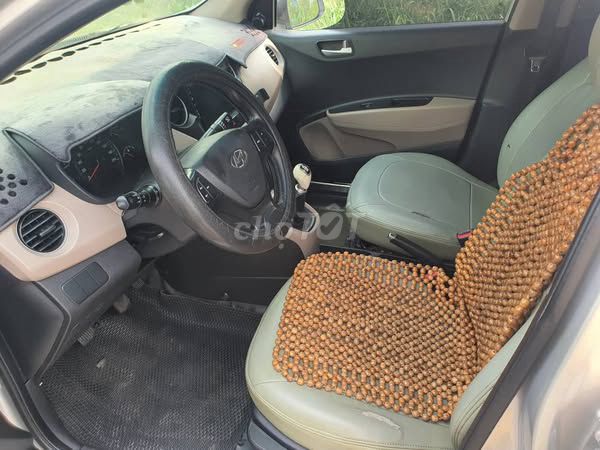 Bán huyndai i10 2017, bản đủ, số sàn. Mua bán Ô tô tại Thành phố Thủ Dầu Một Bình Dương được đăng bởi Lê Văn Tân hình 3