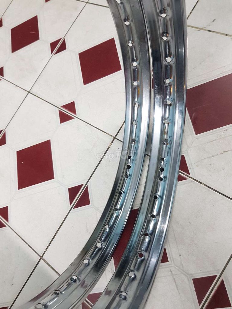 Cặp vành goshi 1,40.1,60 zin tháo xe. Mua bán Phụ tùng xe tại Quận Ninh Kiều Cần Thơ được đăng bởi Le cong thanh hình 4