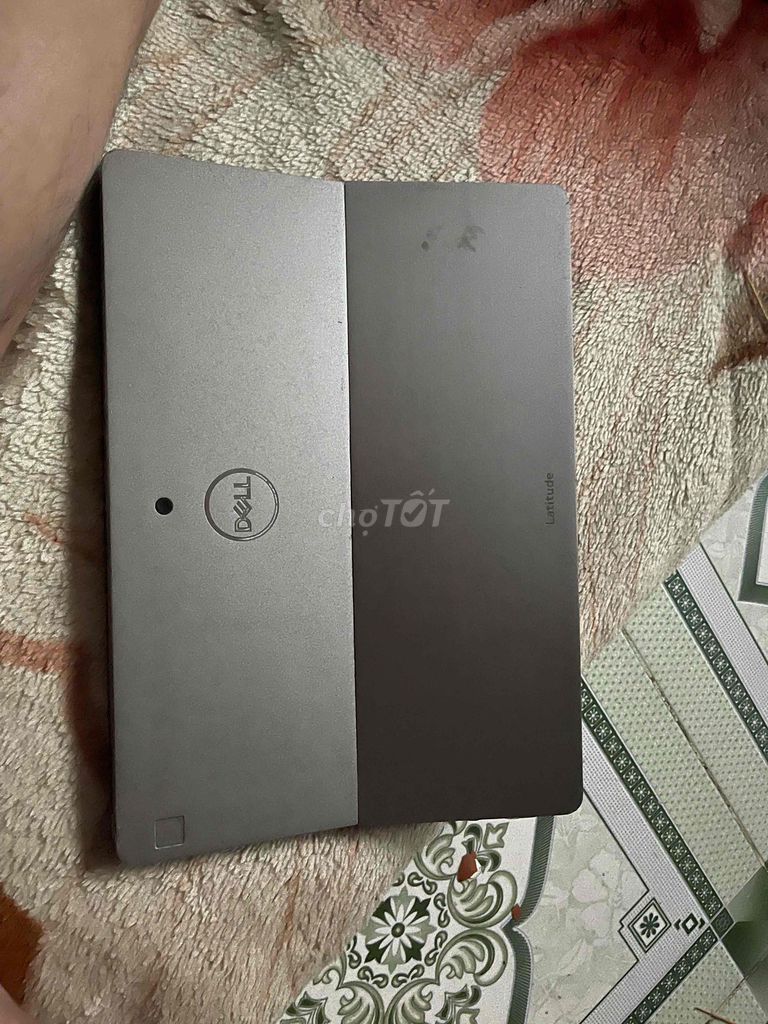 Dell Latitude 7200 i7 12.3 inch 16GB/256GB. Mua bán Laptop tại Thành phố Dĩ An Bình Dương được đăng bởi Binhpham  hình 1