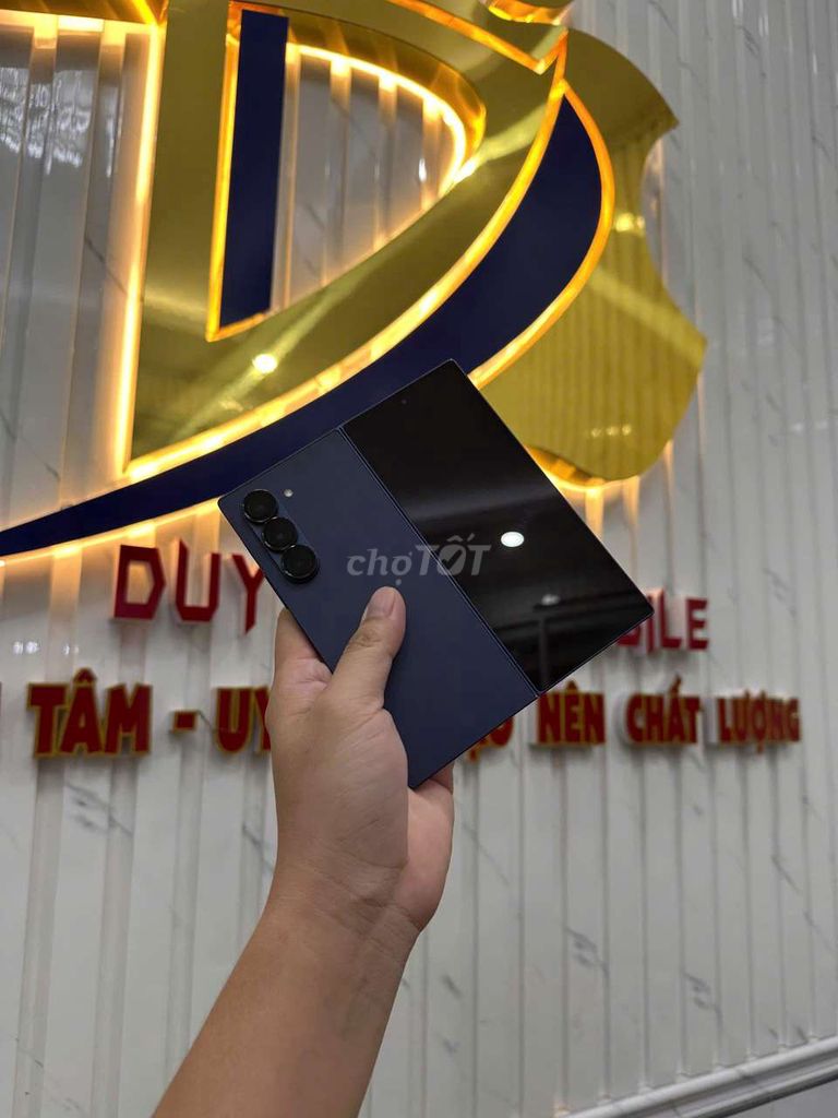 z fold 6 2sim màu xanh ,có bán góp. Mua bán Điện thoại tại Thành phố Cà Mau Cà Mau được đăng bởi Duy Dustin Mobile hình 1