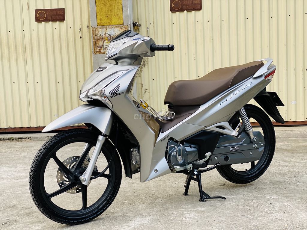 HONDA FUTURE 125 FI KIM PHUN ĐIỆN TỬ 2024 XE ZIN. Mua bán Xe máy tại Quận Nam Từ Liêm Hà Nội được đăng bởi Lê Duy Anh hình 2