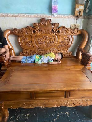 Cần thanh lý bộ salon go tay 16 7 món hàng hiệu. Mua bán Bàn ghế tại Quận 8 Tp Hồ Chí Minh được đăng bởi thiên bảo