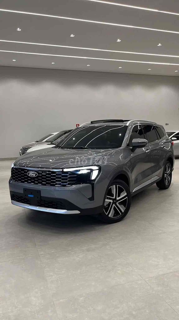 Ford Territory Titanium X siêu ưu đãi kèm quà tặng