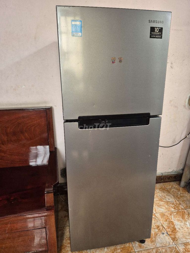 Tủ lạnh Samsung Inverter 208 lít. Mua bán Tủ lạnh tại Quận Tân Bình Tp Hồ Chí Minh được đăng bởi Thảo hình 1