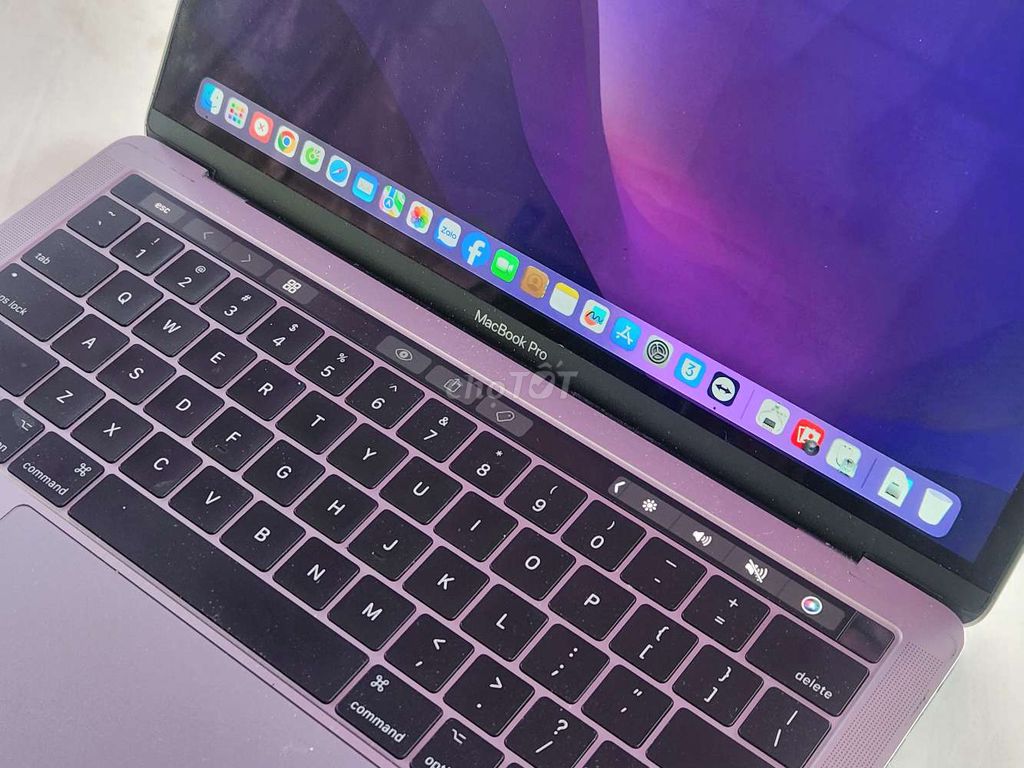 macbook pro 2017 touch bar. Mua bán Laptop tại Huyện Bình Chánh Tp Hồ Chí Minh được đăng bởi Linh hình 1