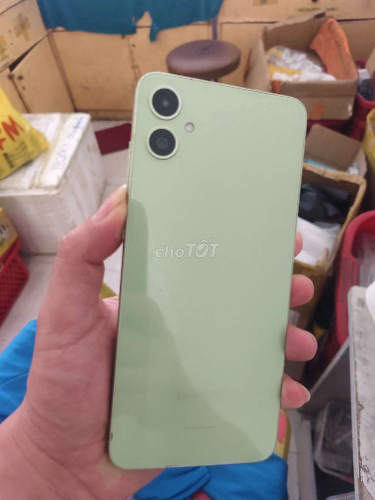 Samsung A05 6GB/128GB Xanh lá. Mua bán Điện thoại tại Quận Cẩm Lệ Đà Nẵng được đăng bởi Nguyễn Đức Ngà hình 1