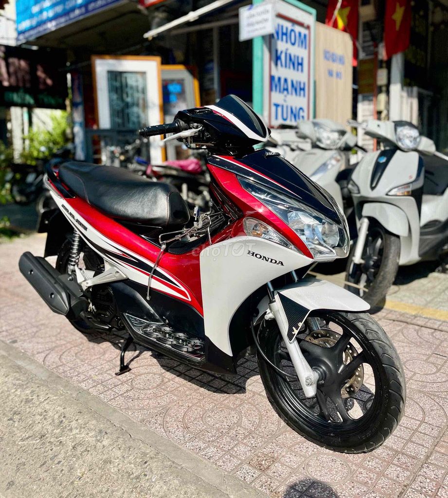 ❤️Honda AirBlade Fi, BSTP Giấy Tờ Đầy Đủ, GÓP. Mua bán Xe máy tại Quận 8 Tp Hồ Chí Minh được đăng bởi Tấn Đạt hình 4