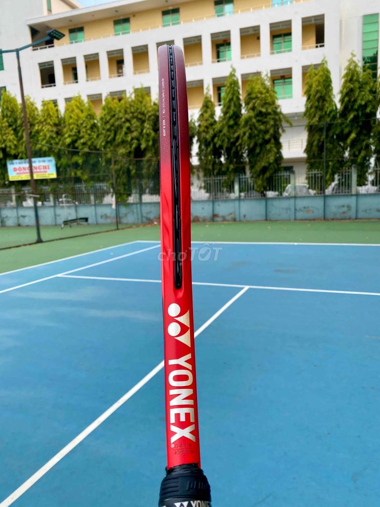 Cần bán vợt tennis Yonex 280gr