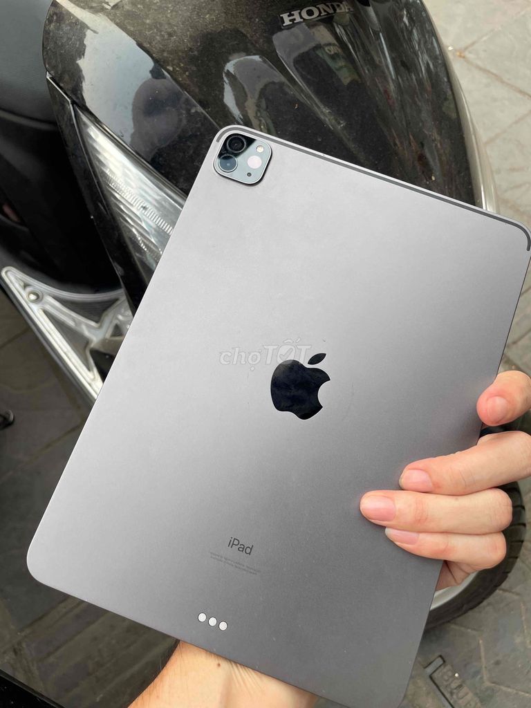 Apple iPad Pro M1 2021 11 inch icloud. Mua bán Máy tính bảng tại Quận Hai Bà Trưng Hà Nội được đăng bởi Tuấn  hình 1