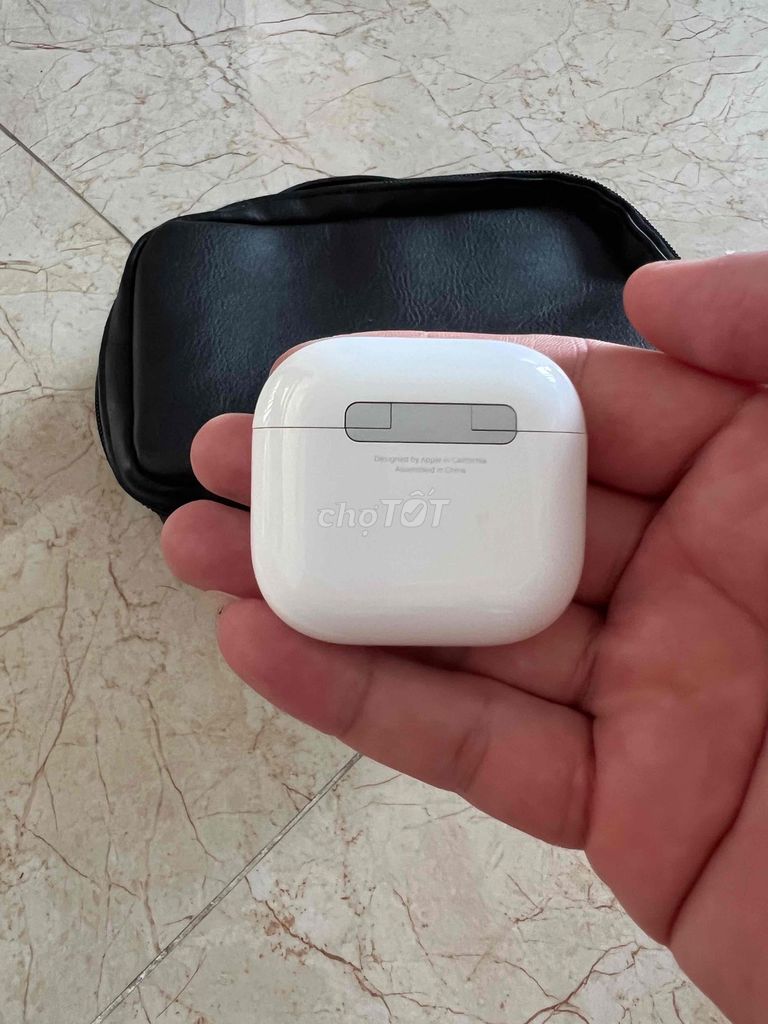Tai nghe Apple Airpods 4 Trắng 99% mới. Mua bán Tivi, Âm thanh tại Quận 12 Tp Hồ Chí Minh được đăng bởi Anh Say hình 1