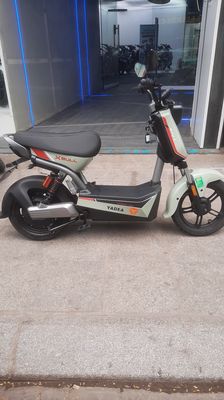 Xe máy điện Yadea XBull Xám. Mua bán Xe điện tại Quận Hai Bà Trưng Hà Nội được đăng bởi Xe Điện OKXE