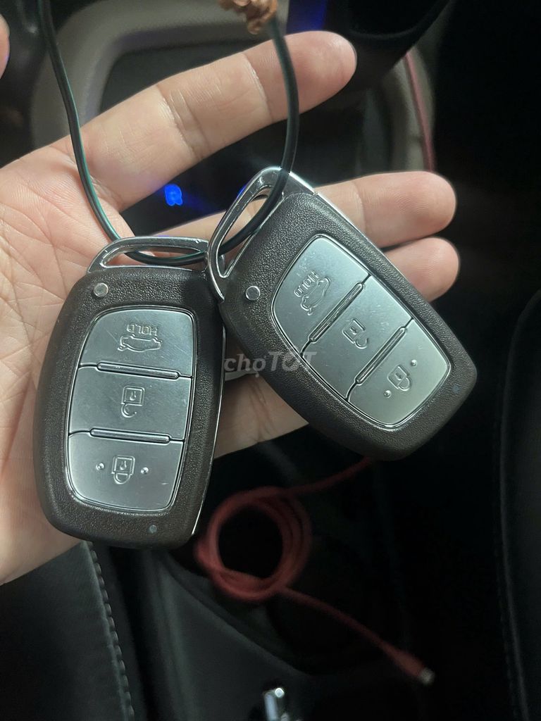 Hyundai Grand i10 2017 1.0 AT - 76000 km. Mua bán Ô tô tại Thành phố Thủ Đức Tp Hồ Chí Minh được đăng bởi Phố Tô hình 9