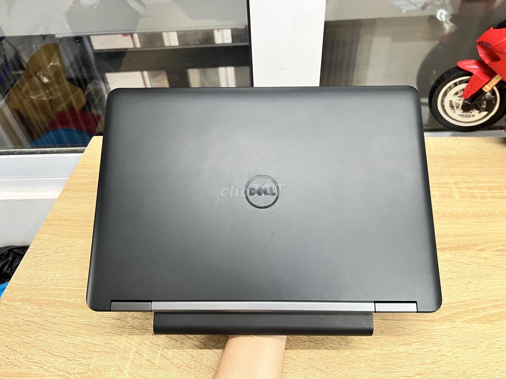 🤖Dell Latitude E5440 i5 4300U/8/128 14" Pin 3-5h. Mua bán Laptop tại Quận Bình Thạnh Tp Hồ Chí Minh được đăng bởi Nguyễn Công Lý hình 1