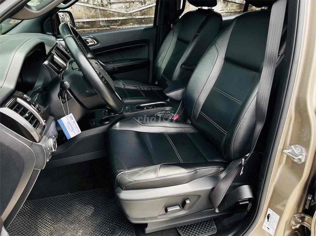 Ford Everest 2019 Titanium 2.0L AT 4x2 - 61000 km. Mua bán Ô tô tại Quận 12 Tp Hồ Chí Minh được đăng bởi Xe Đẹp Minh Khôi hình 5