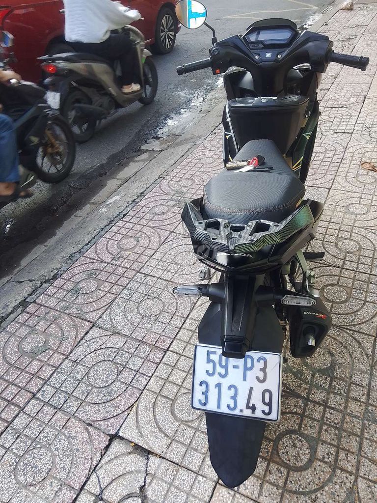 Honda Winner X V3 ABS 2022 с городским номером
