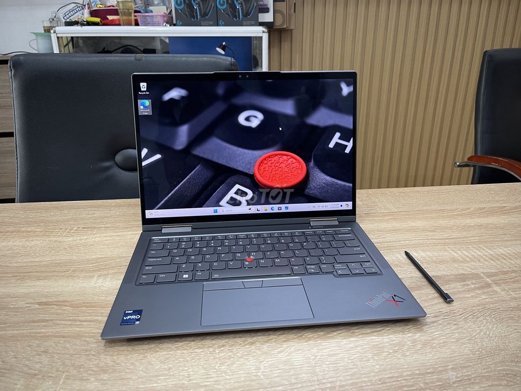 Thinkpad X1 Yoga G7 i7 1265U 16GB 512GB 14 Touch